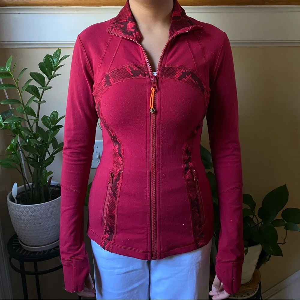 Lululemon Athletica Red Define Jacket - Picture 2 of 5
